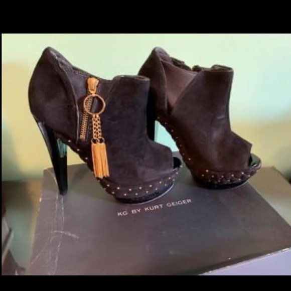 black suede ankle boots kurt geiger